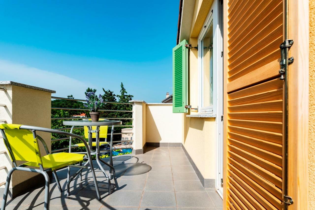 Lavanda Apartments&Studios ปิเนซิตซี ภายนอก รูปภาพ