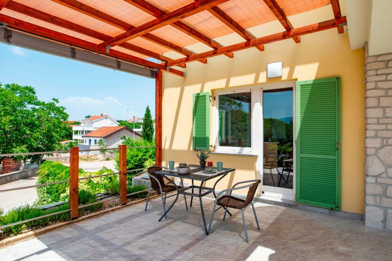 Lavanda Apartments&Studios ปิเนซิตซี ภายนอก รูปภาพ