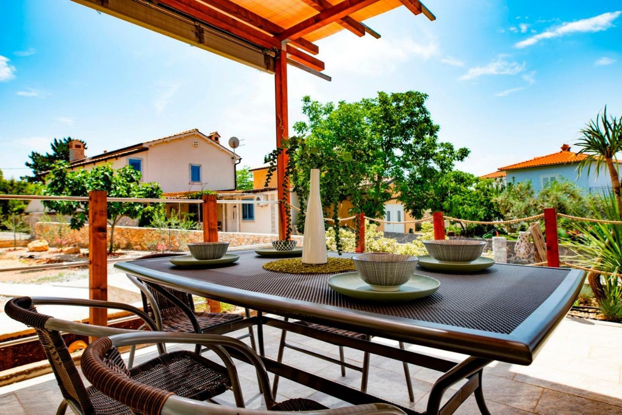 Lavanda Apartments&Studios ปิเนซิตซี ภายนอก รูปภาพ